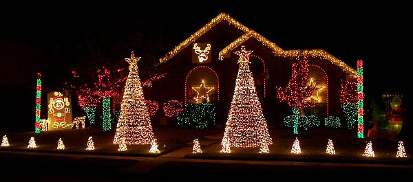 christmas-lights-decorate-006