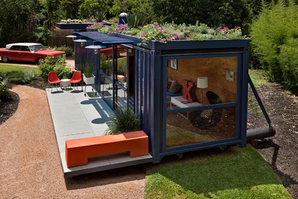 container-guest-house-012