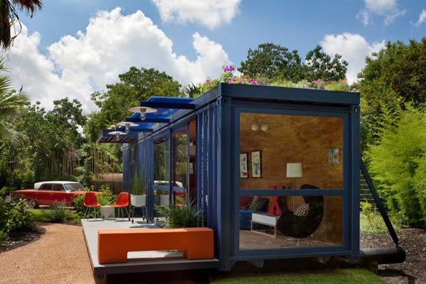 container-guest-house-015