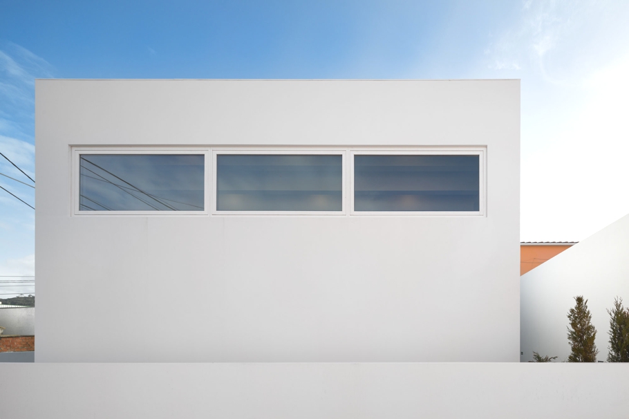 contemporary-home-design-portuga-016