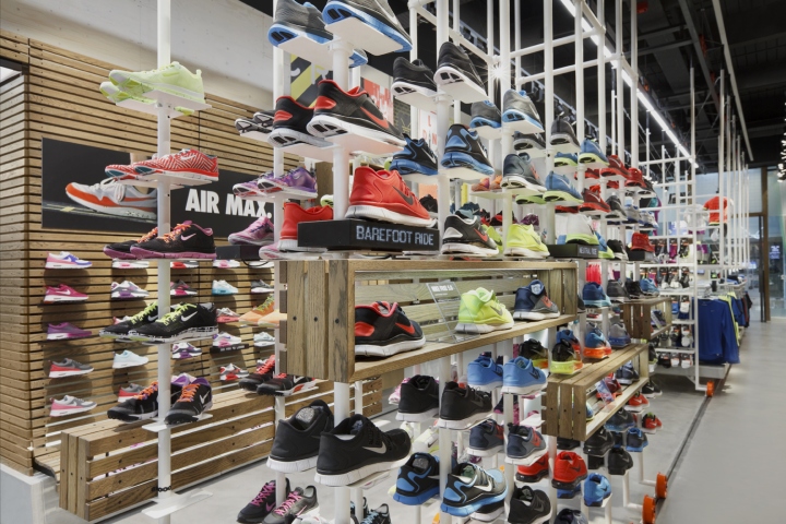 crosstown-running-nike-store-002