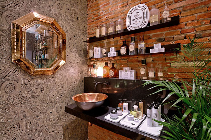 diptyque-ville-rose-boutique-france-02
