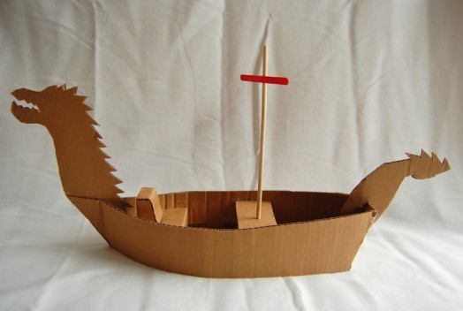 diy-cardboard-boats-08
