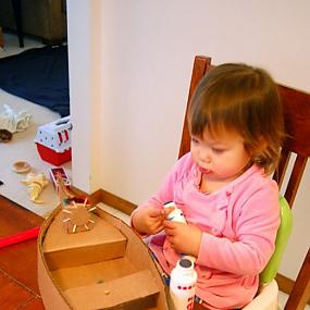 diy-cardboard-boats-12