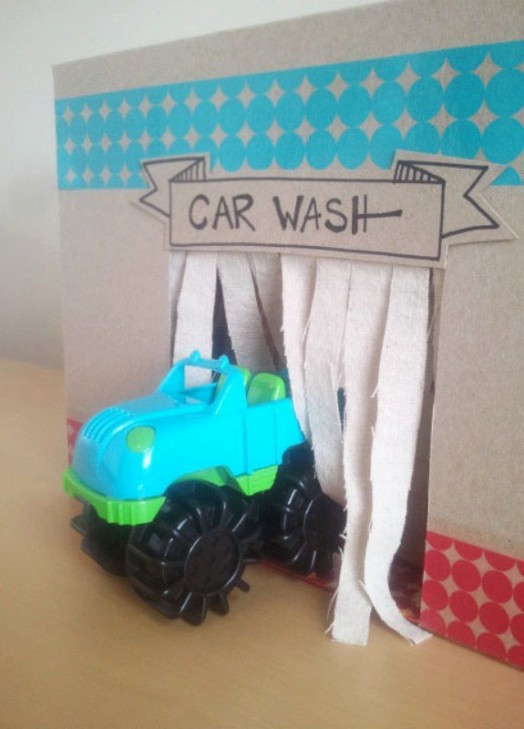 diy-cardboard-car-wash-08