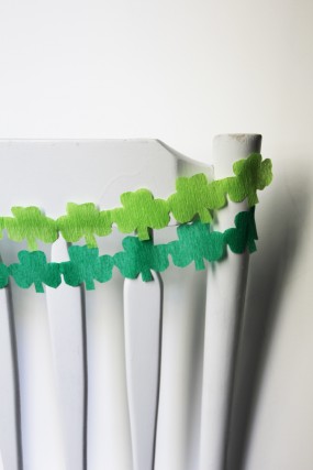 diy-green-shamrock-garland-02