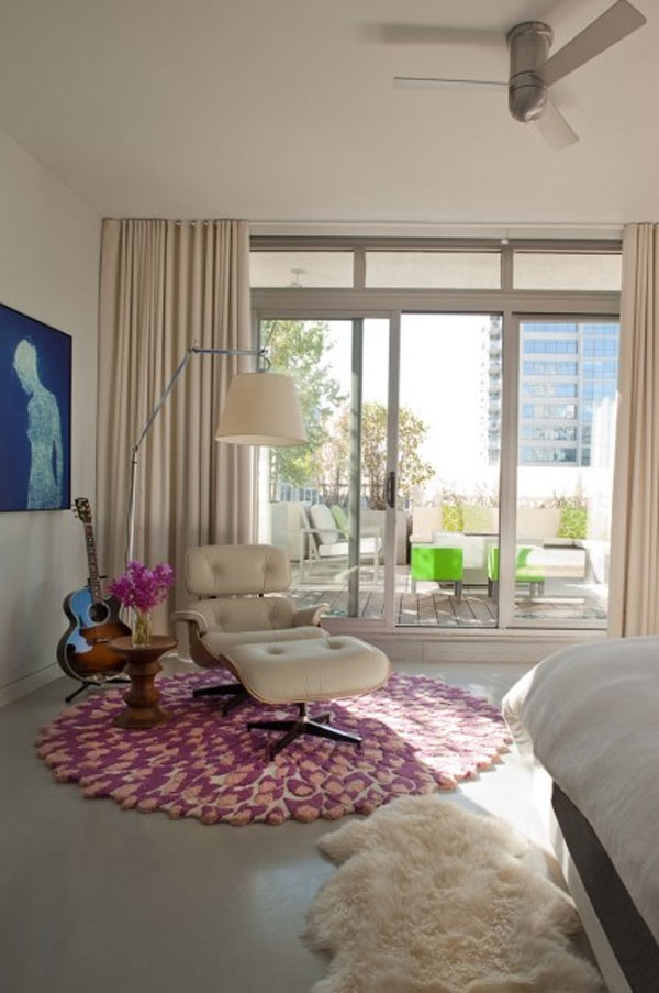 eye-catching interiors featuring the iconic eames lounge chair-11