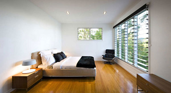 eye-catching interiors featuring the iconic eames lounge chair-30