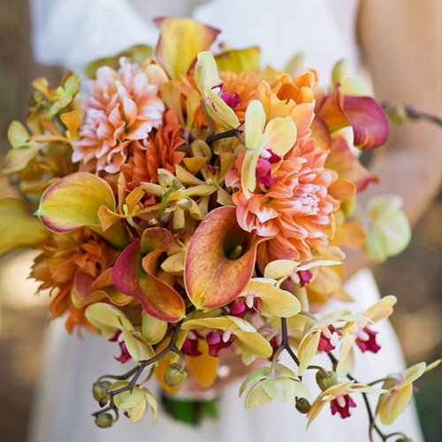 fall-wedding-bouquets-00-04