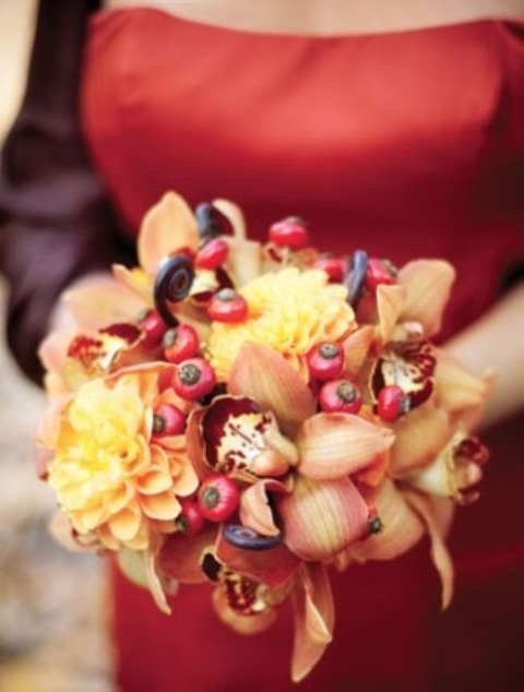 fall-wedding-bouquets-01