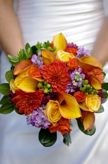 fall-wedding-bouquets-05