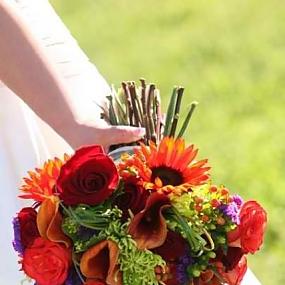 fall-wedding-bouquets-16