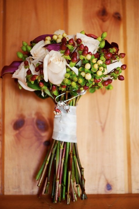 fall-wedding-bouquets-27