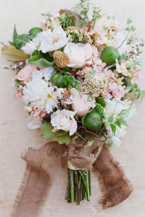 fall-wedding-bouquets-65