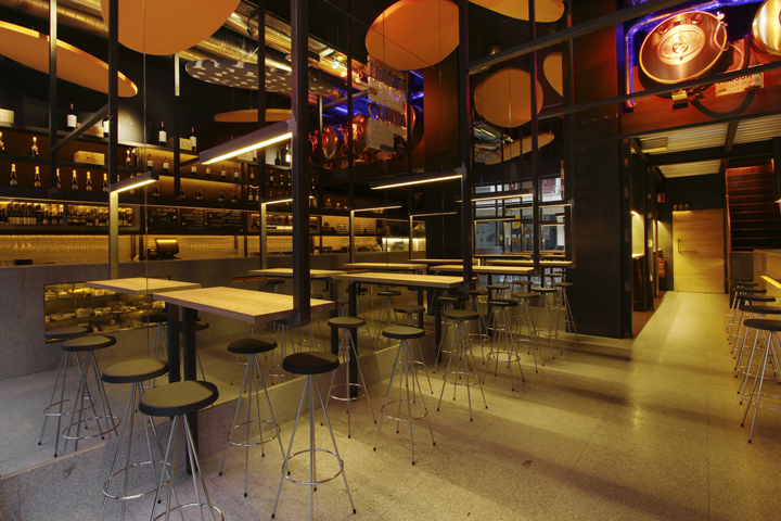 gaztandegi-wine-and-cheese-bar-007