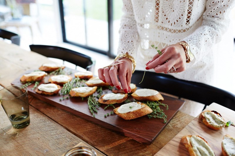 host-chic-fall-dinner-party-011
