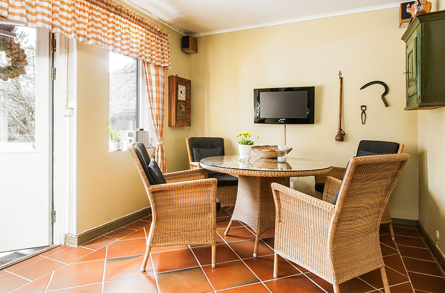 inspiring-home-in-kullavik-sweden-15