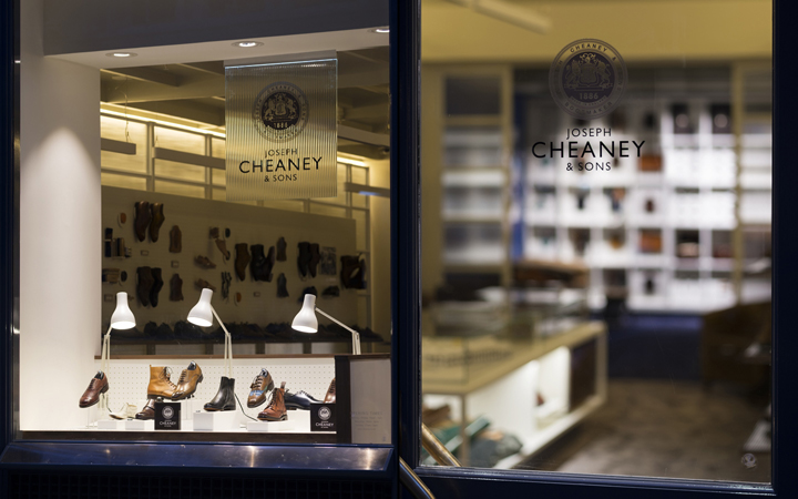 joseph-cheaney-flagship-store-003