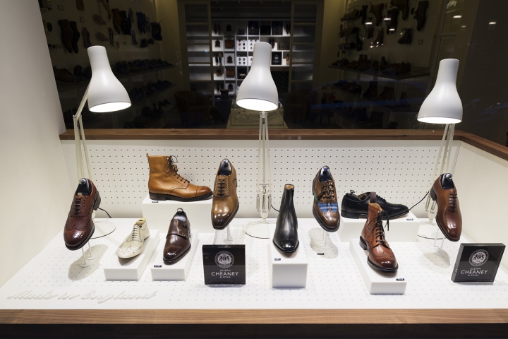 joseph-cheaney-flagship-store-005