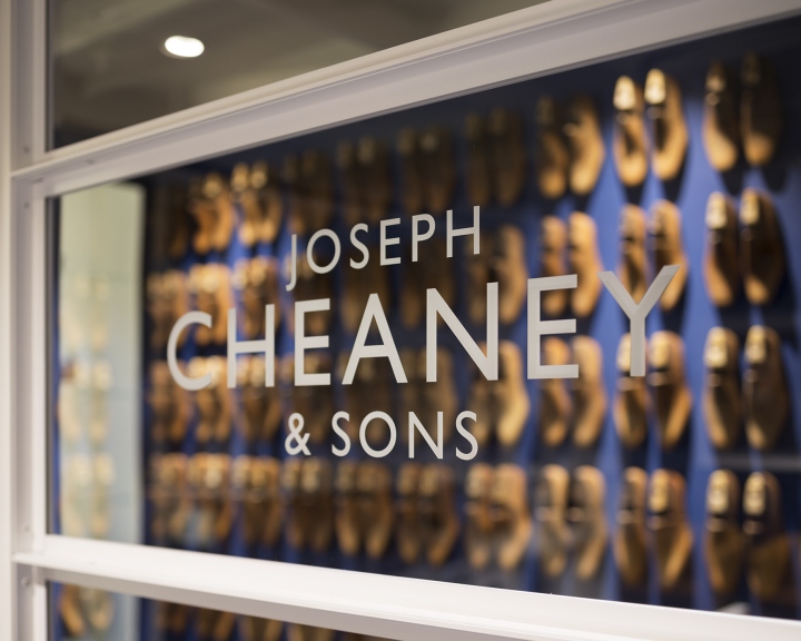 joseph-cheaney-flagship-store-006