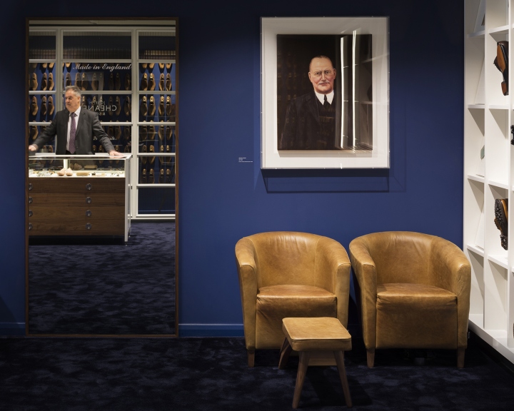 joseph-cheaney-flagship-store-010