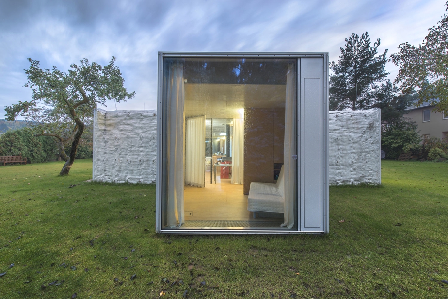 modern-interior-chameleon-house-004