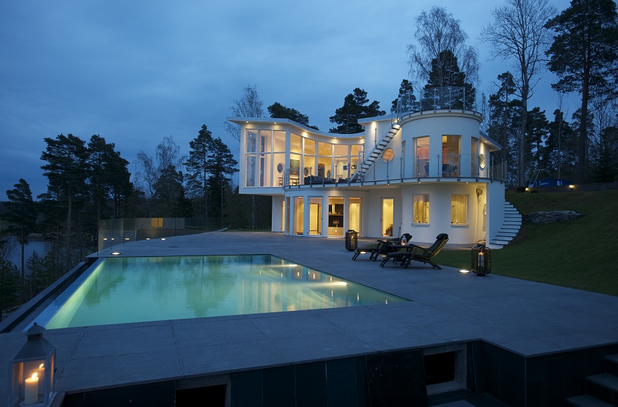 modern-residence-in-stockholm-26