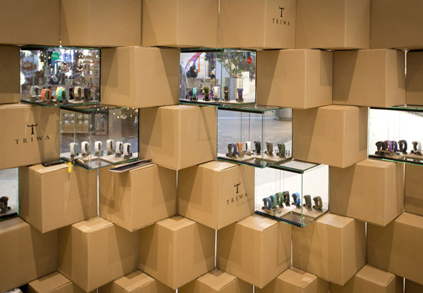 pop-up-store-made-with-carton-boxes-002