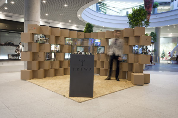 pop-up-store-made-with-carton-boxes-007