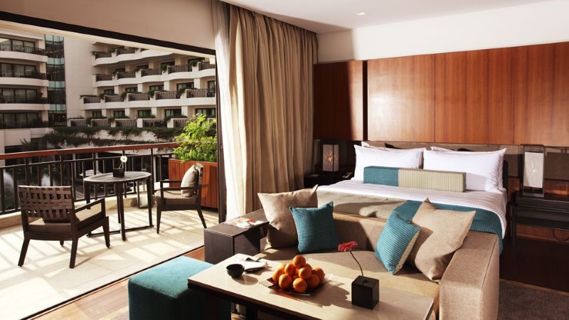 rooms-with-balcony-view-009