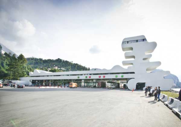 sarpi-border-checkpoint-021