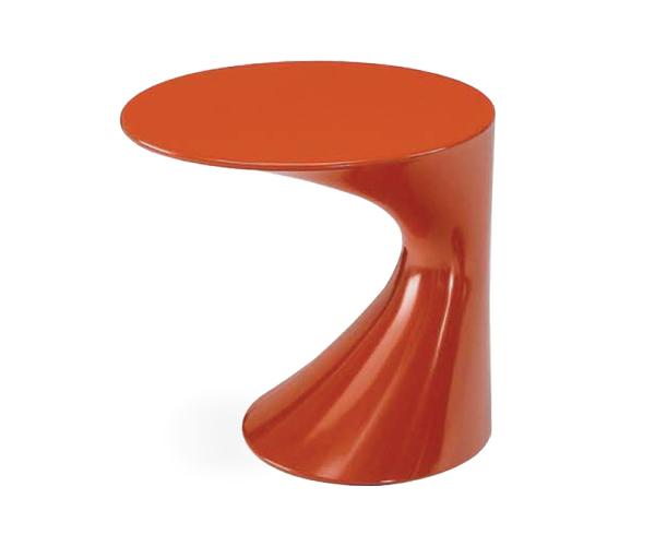 sleek-lacquer-furniture-003
