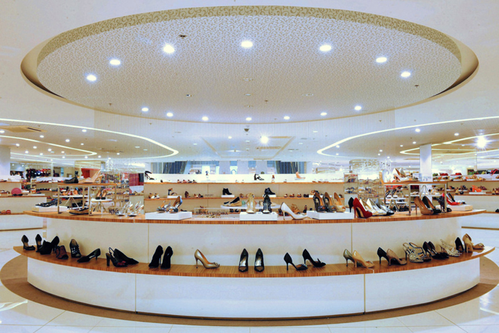 sm-shoes-department-002