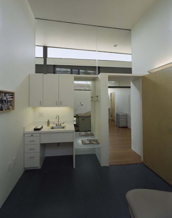 strip-garden-by-buildingstudio-architects-010
