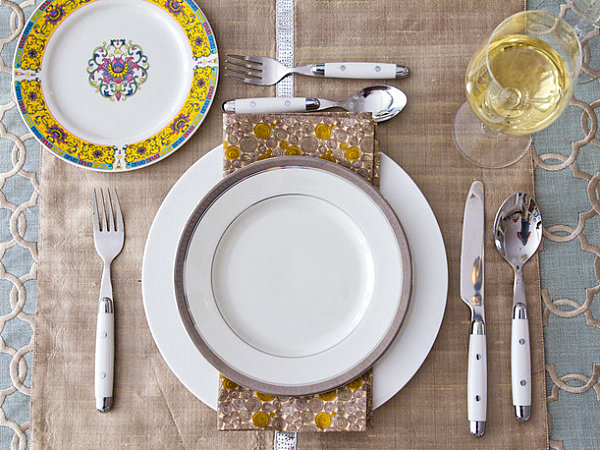 stylish-thanksgiving-table-setting-13