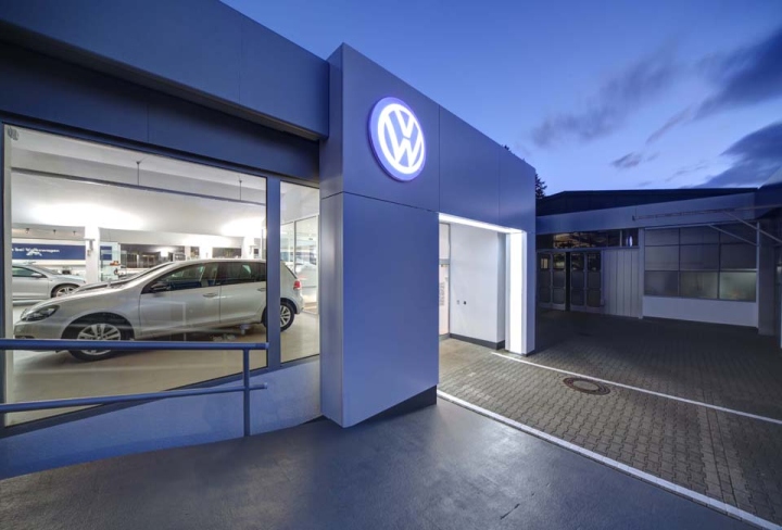 volkswagen-center-002