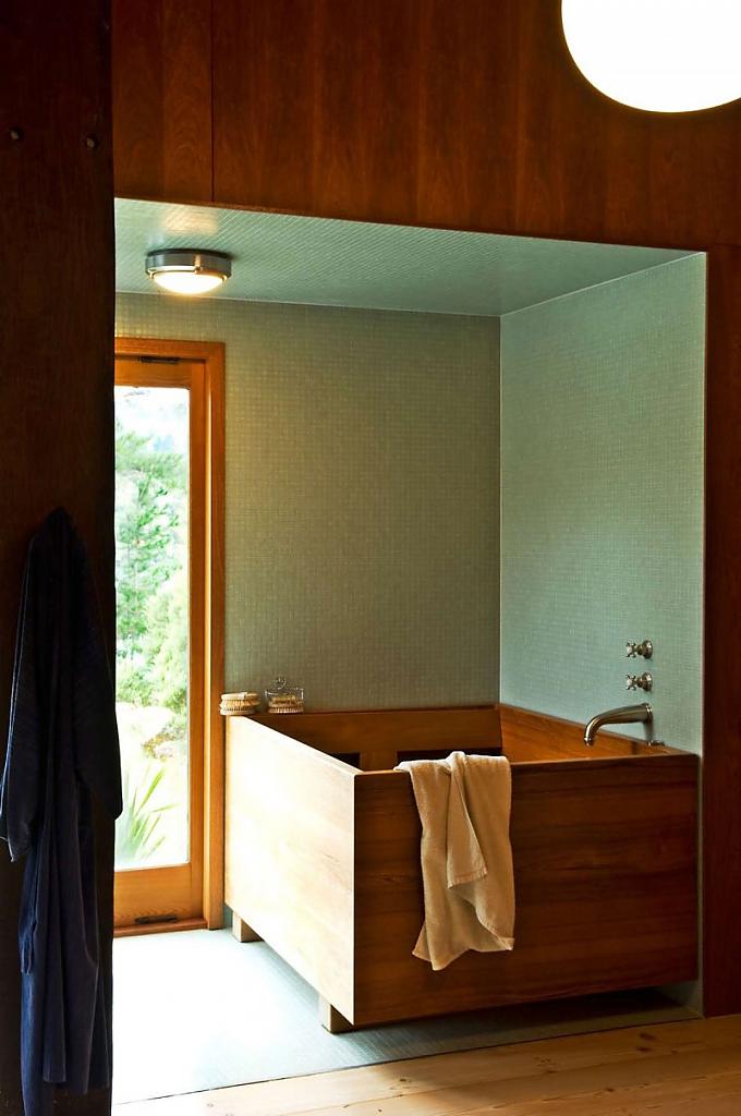 Интерьер Waterfall Bay House