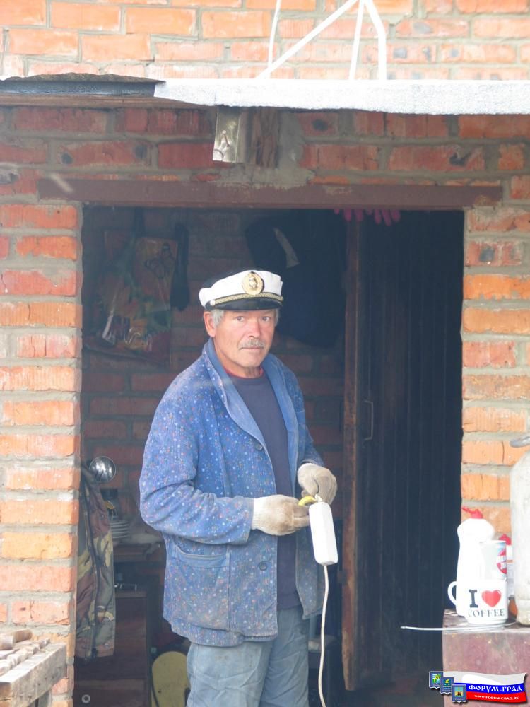 Отец Осваивает Новую Профессию