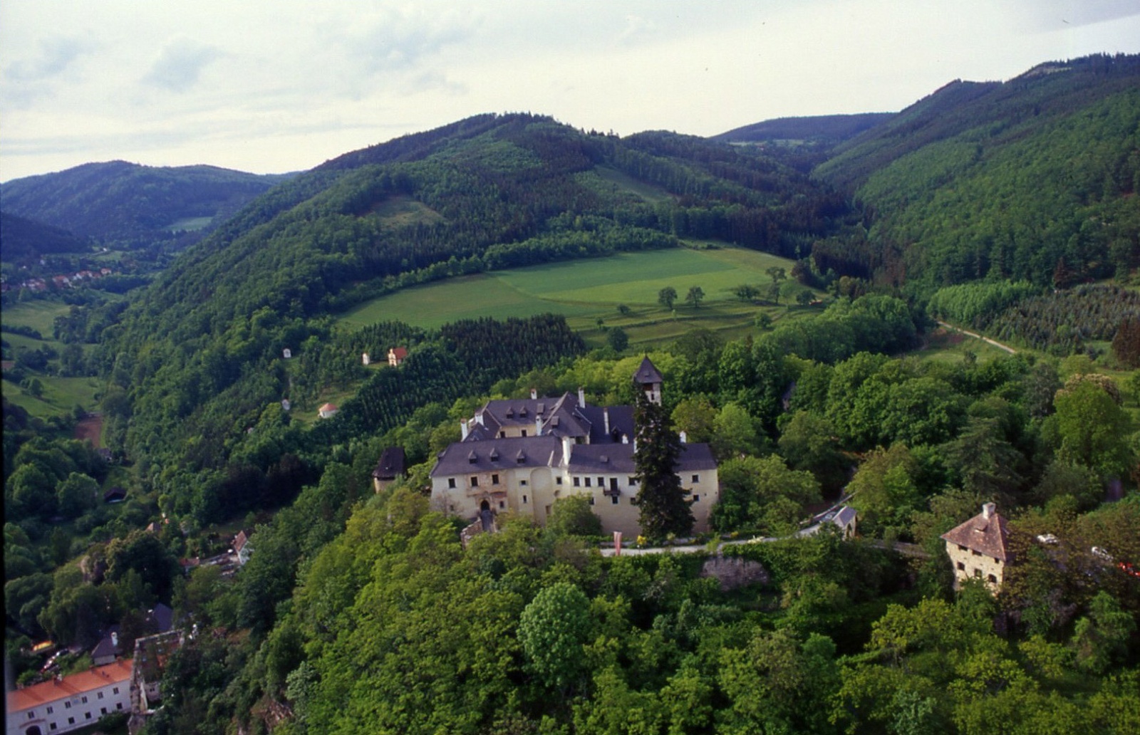 design-hotel-burg-oberranna-01