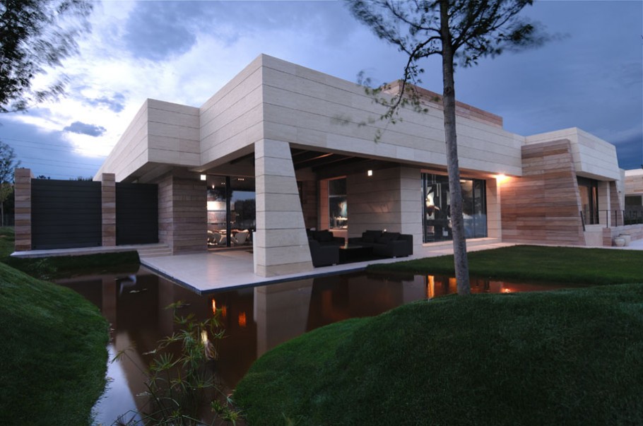 luxury-spanish-property-by-a-cero-architects