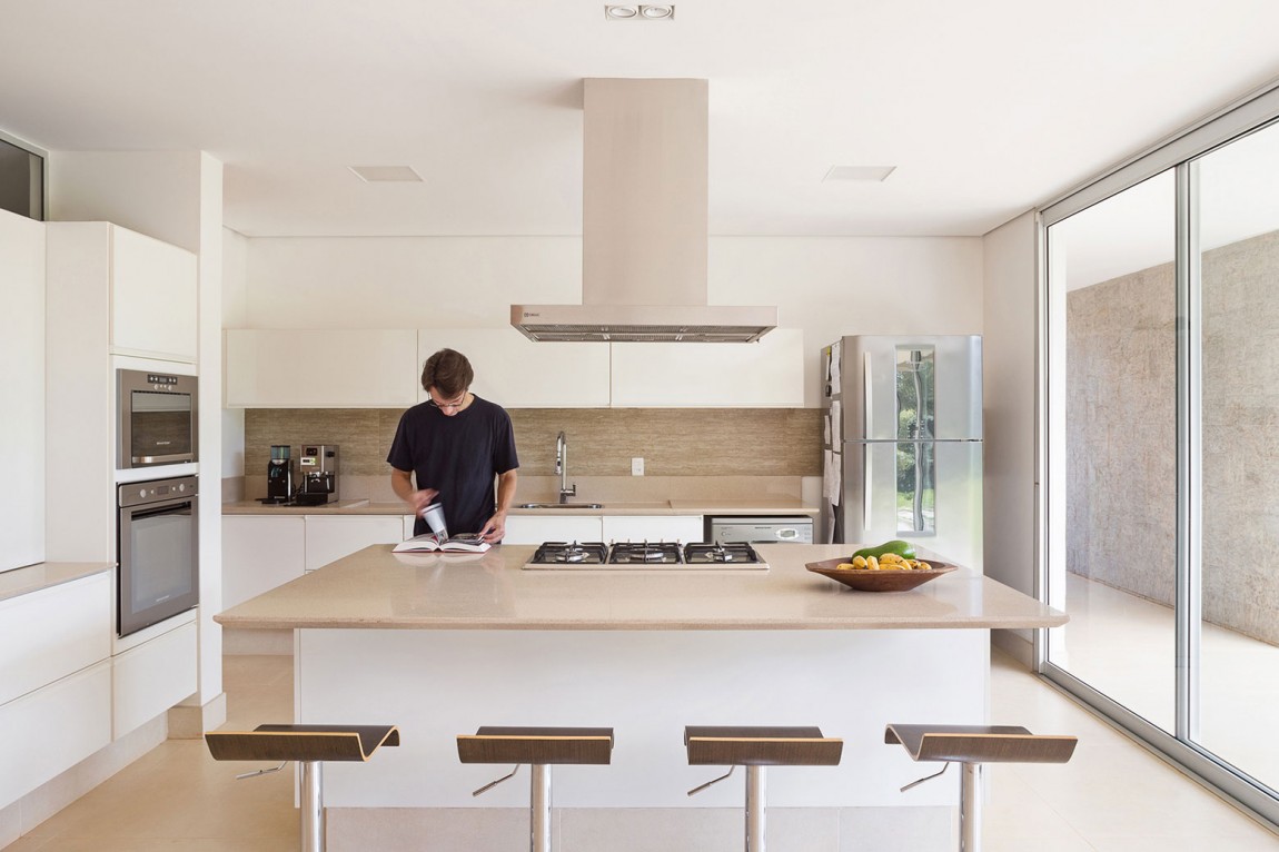 residencia-lk-by-estudio-mrgb-07