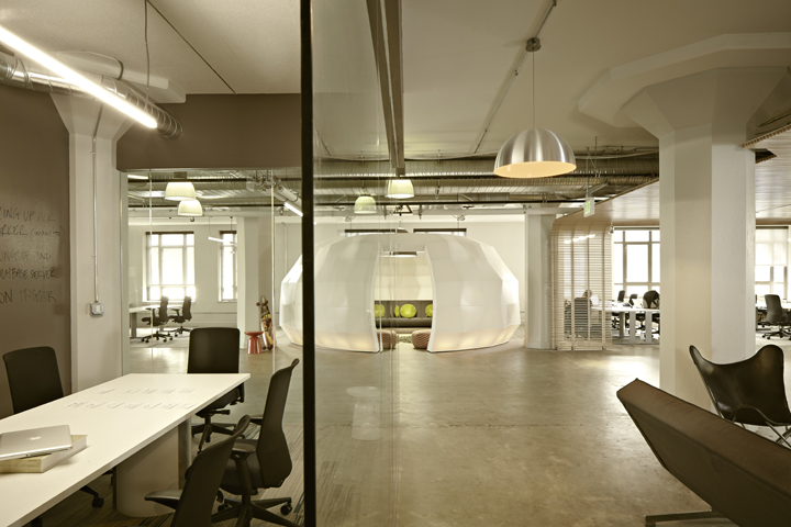 runway-office-04