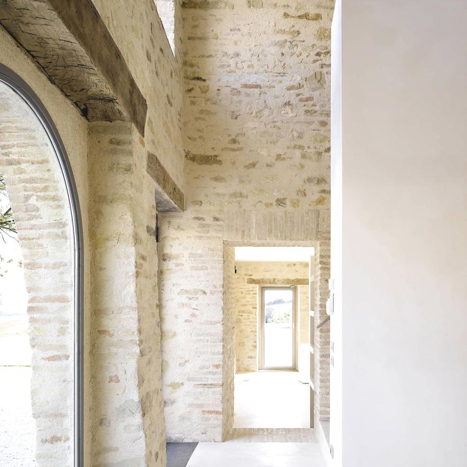 la-marche-villa-italy-11