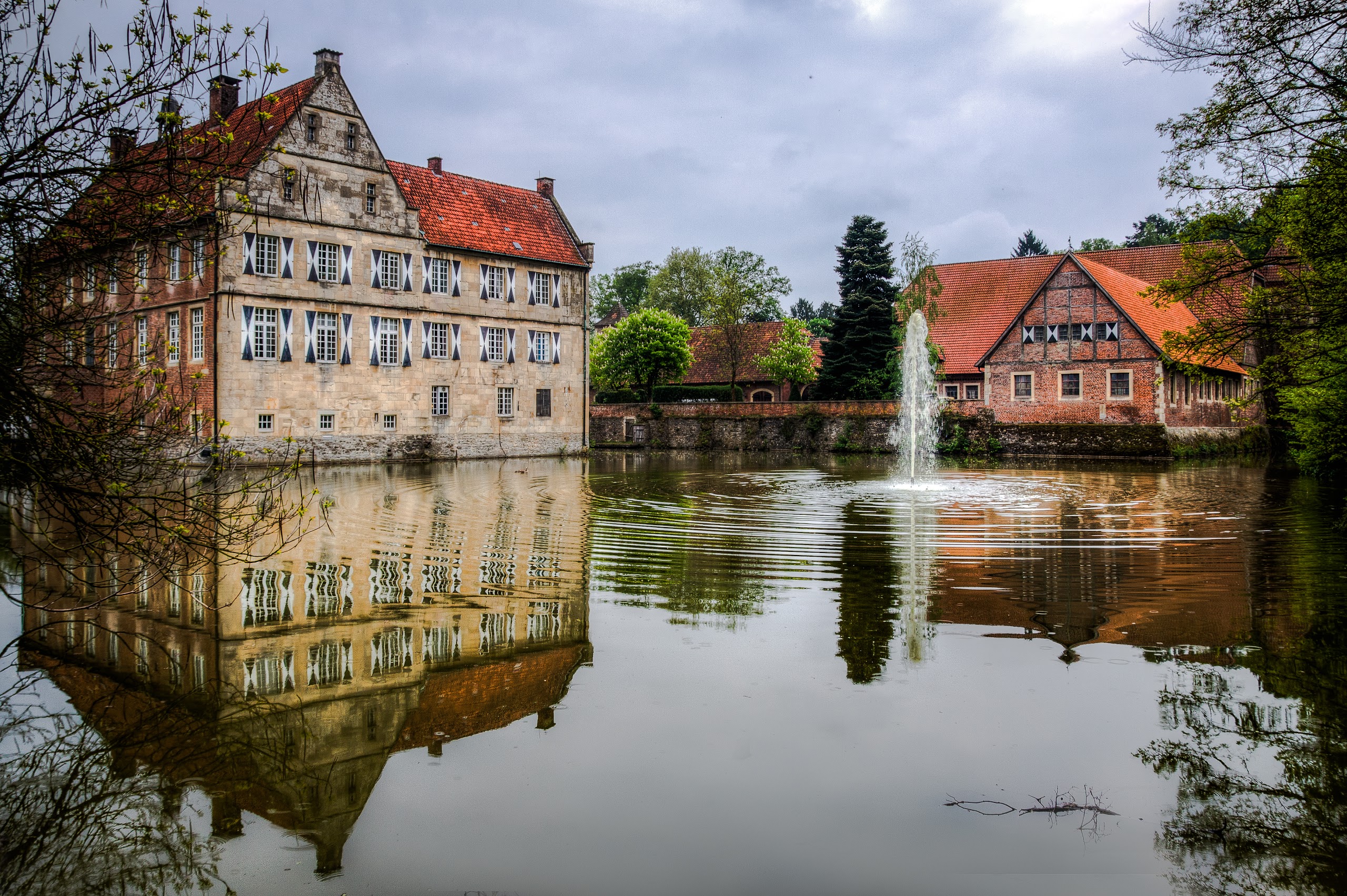 photo-public-and-historical-781