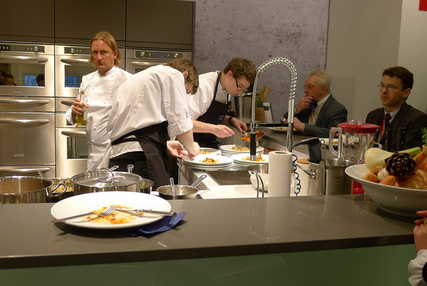 living-kitchen-show-01