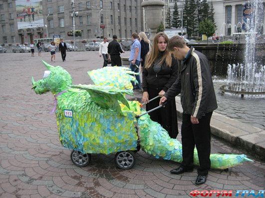 Парад колясок в Новосибирске