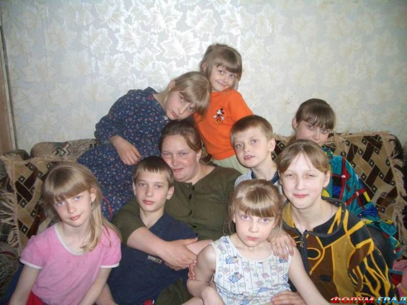 Многодетная мать