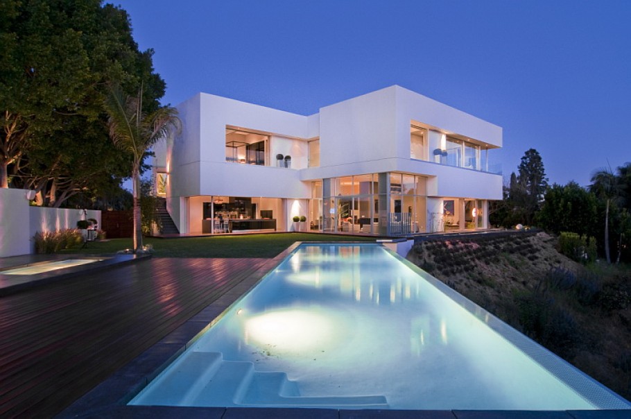 luxury-home-in-los-angeles-05