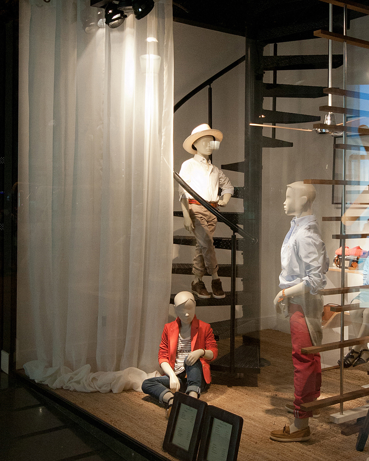 massimo-dutti-windows-04