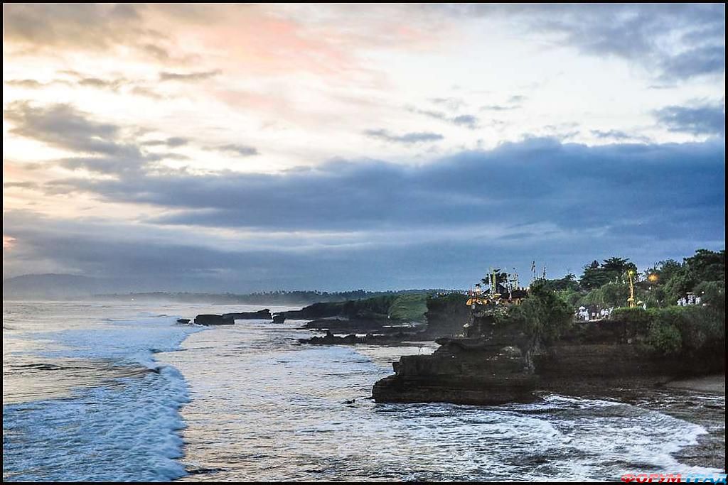 meanwhile-at-tanah-lot-bali-indonesia-69